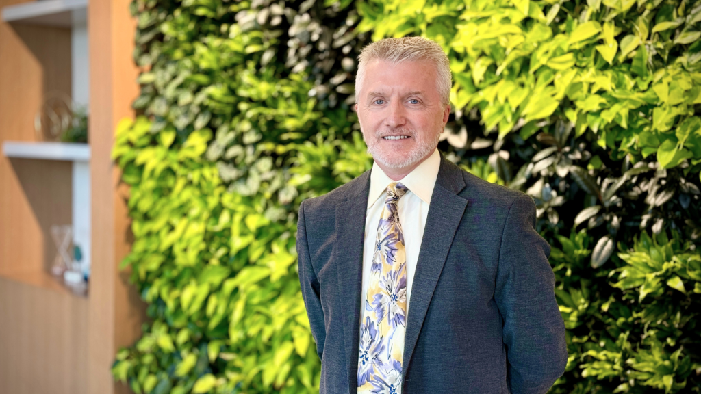 Richard E. Harris, PhD, a professor of anesthesiology and perioperative care in the UC Irvine School of Medicine and head of the Pain in the Brain Lab.; ibogaine therapy usa research